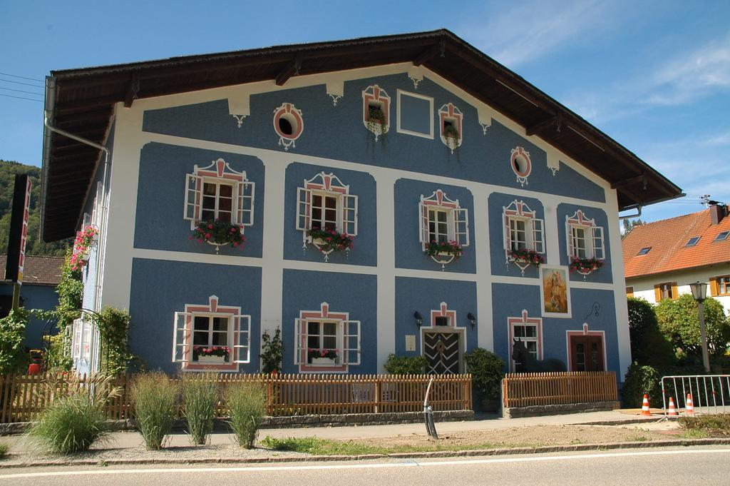 Romantikhaus Hufschmiede Hotel Engelhartszell Exterior photo